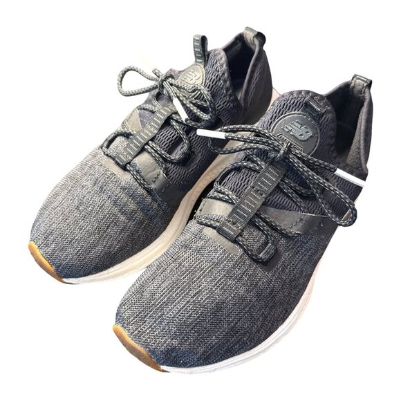 New Balance sneakers running shoes black women’s size 7 like new - Picture 2 of 11